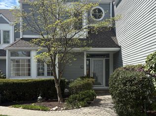 30 Hale Ln UNIT 30, Darien, CT 06820