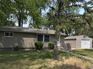 1907 Goodrich Ave SE, Aberdeen, SD 57401