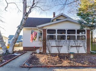 1211 S Madison St, Bloomington, IL