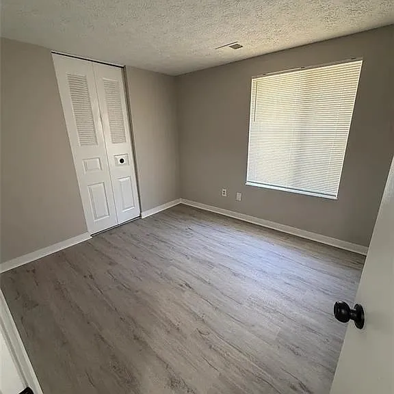 418 Engle Dr — Photo 10
