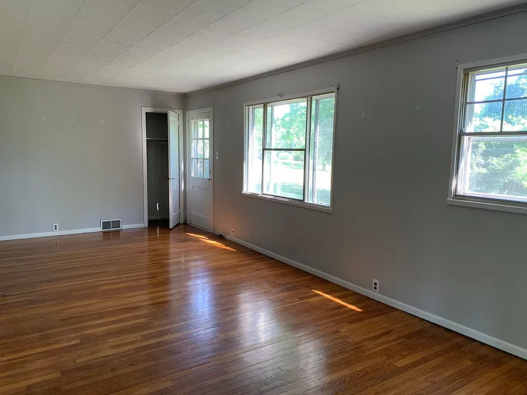 3942 W Stoutes Creek Rd — Photo 14