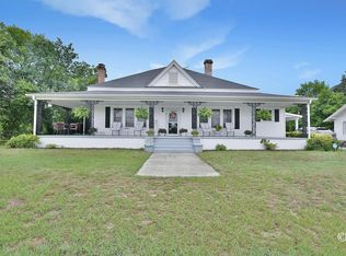 194 Broad St, Junction City, GA 31812