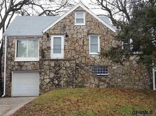 4912 Sigwart St, Omaha, NE 68104