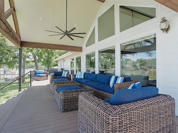2nd image of 1716 Luau Ct
