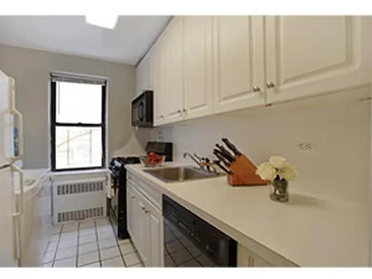 Sold by Corcoran | media 11