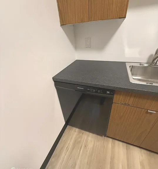 6350 Forward Ave #23 — Photo 57