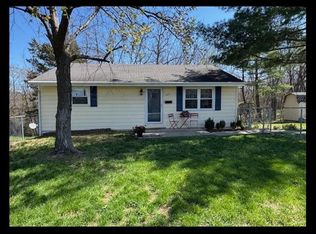 506 Western Dr, Macon, MO 63552