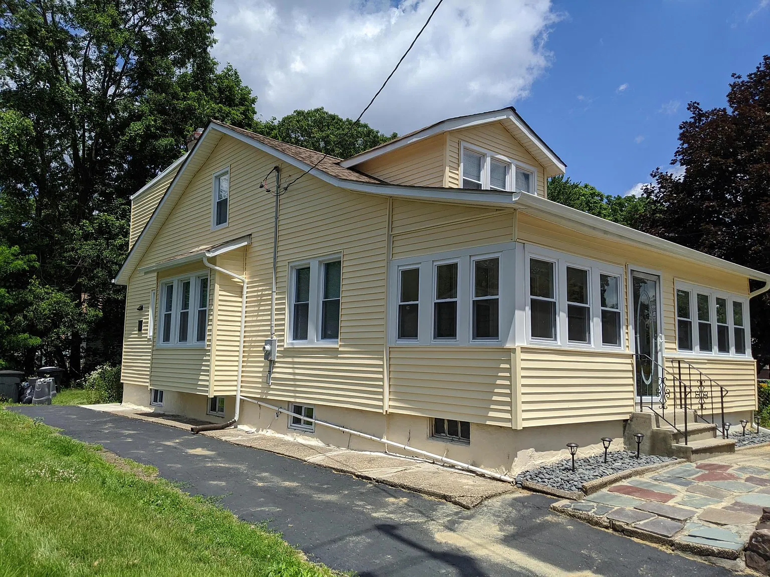 5 bed, 1771 sqft, $3,595 — Photo 1