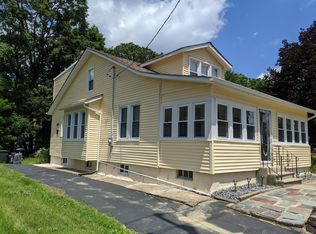 12 Ardsley Ave, Ewing, NJ 08638