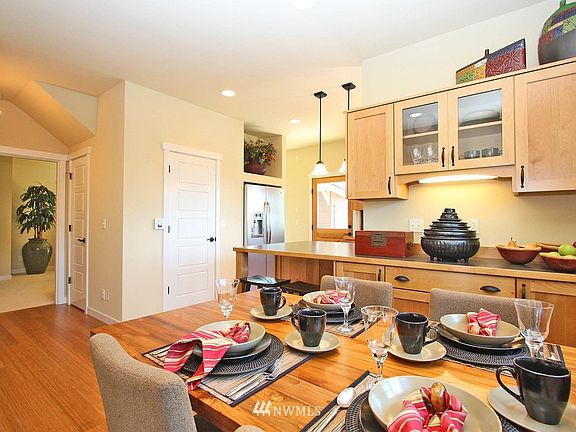 4th image of 1680 NE Nutkana Way #3