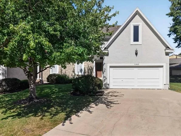 11905 Westgate Cir, Overland Park, KS 66213