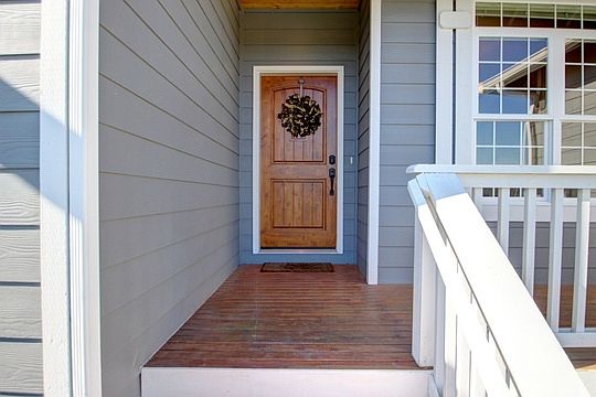 3rd image of 28400 72nd Dr NW