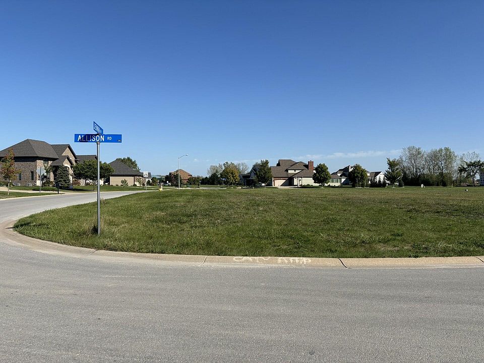 2nd image of 10117 Allison Rd