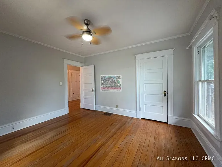 1912 N Nevada Ave — Photo 12