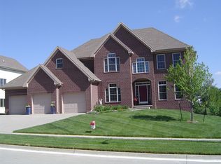 9501 Century Woods Cir, Johnston, IA 50131
