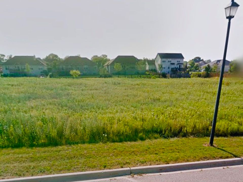 1st image of 424 Fossland Ave