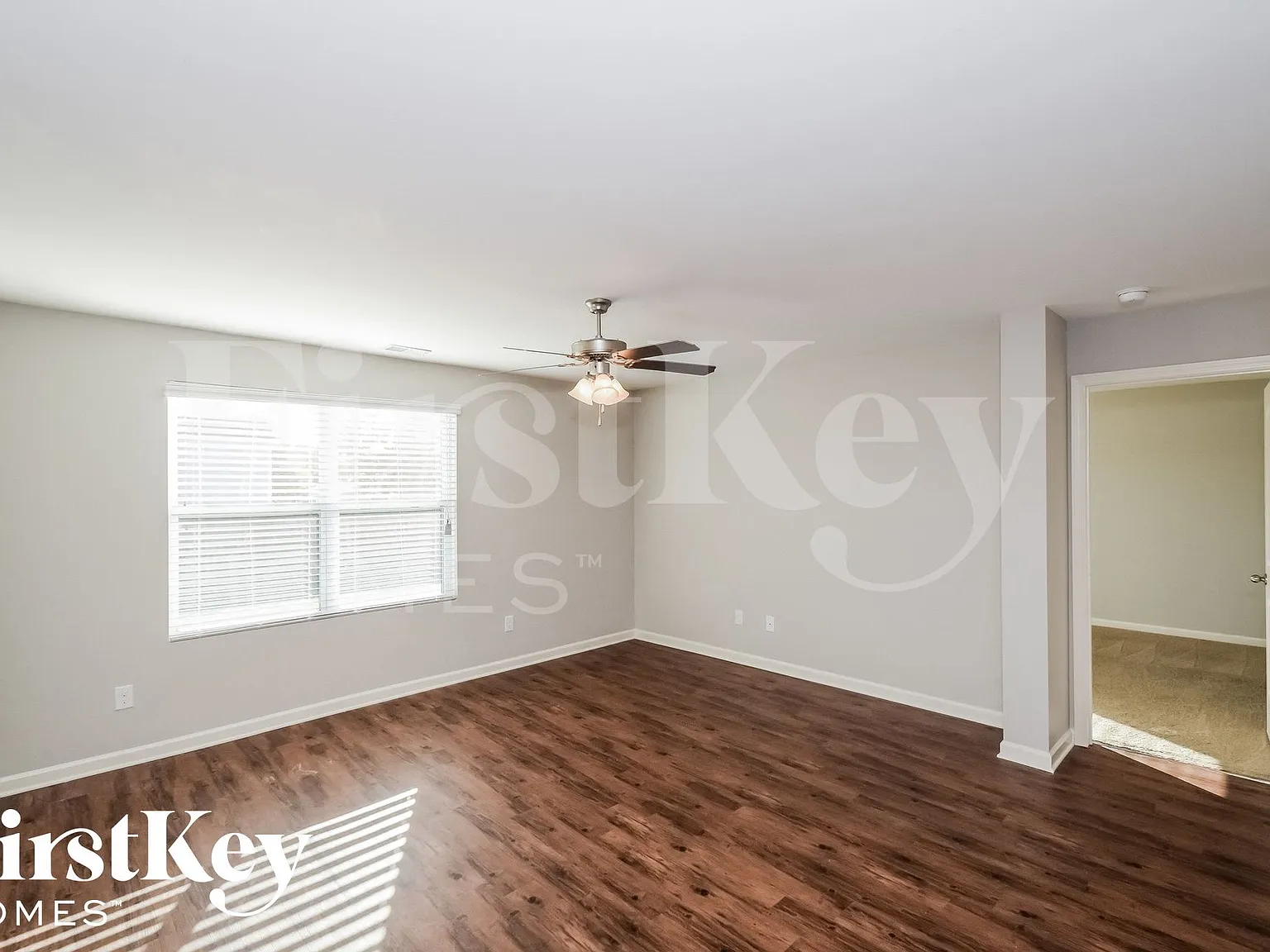 4 bed, 2.0 bath, 1774 sqft, $1,965 — Photo 2