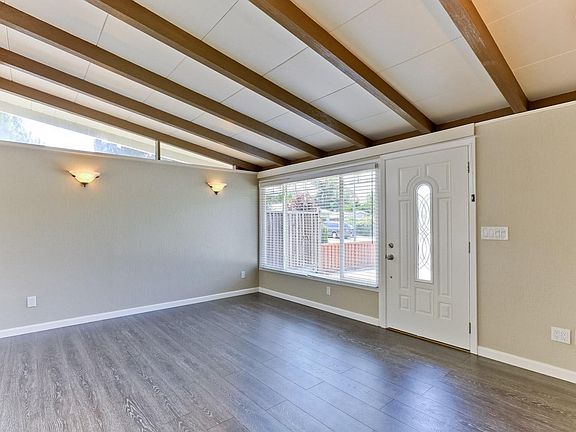 4th image of 1190 Skylake Ct