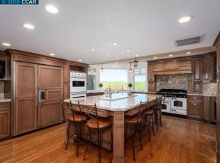 1599 Hillgrade Ave, Alamo, CA 94507
