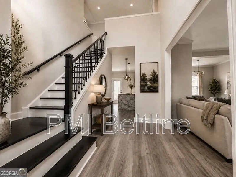 3 bed, 2.5 bath, 2181 sqft, $2,750 — Photo 1