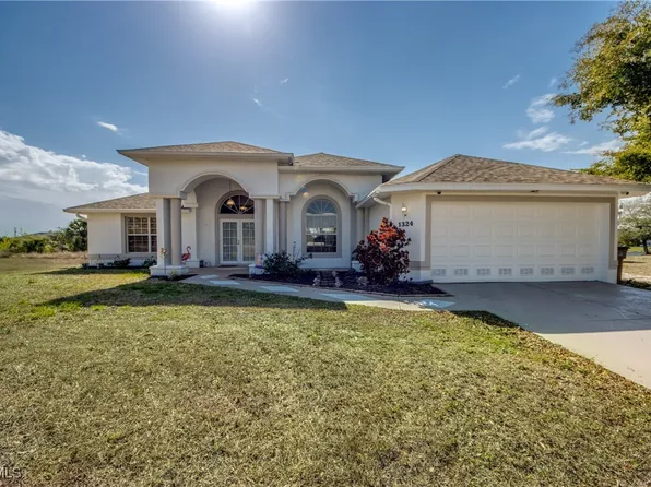 1324 NE 23rd Ter, Cape Coral, FL 33909