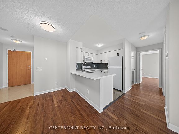 3rd image of 4978 Yonge St #1715