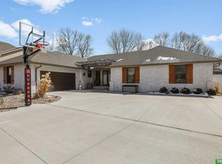 711 N 148th Ave, Omaha, NE 68154