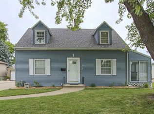 135 Byron Ave, Waterloo, IA 50702