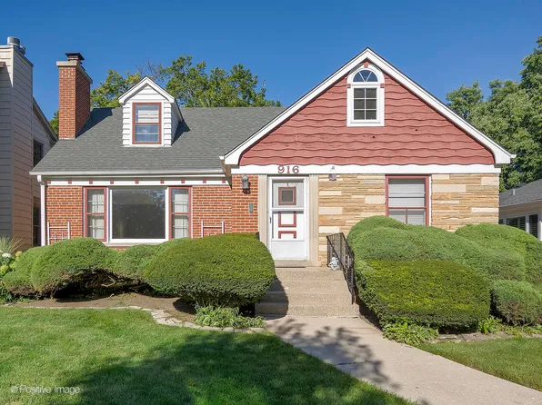 916 S Waiola Ave, La Grange, IL 60525