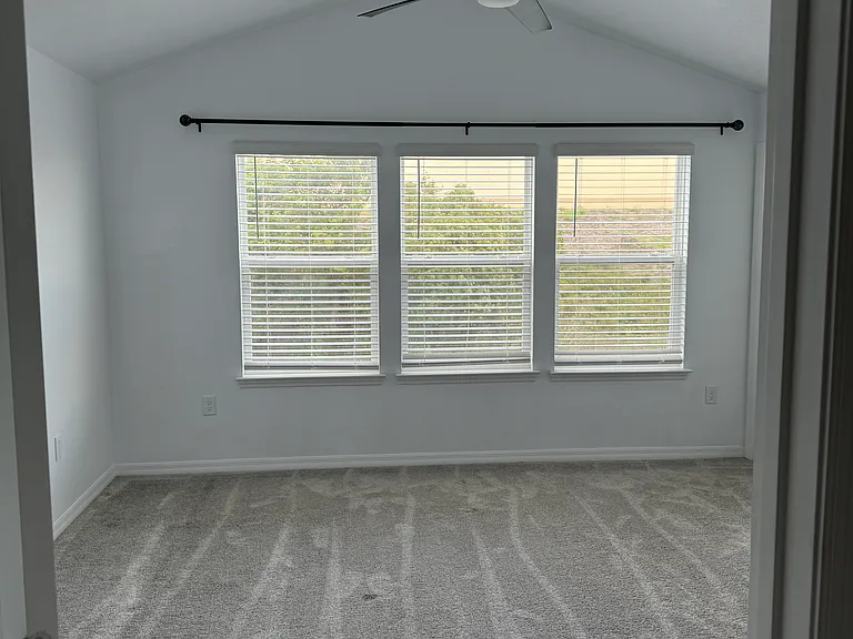 3587 Plainview Dr — Photo 61