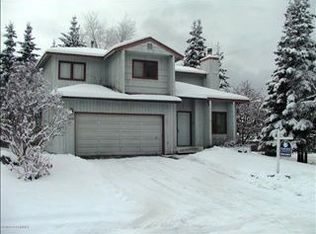2000 Sturbridge Cir, Anchorage, AK 99507