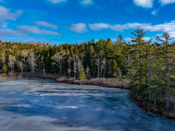 M7L27 Route 200, Waltham, ME 04605