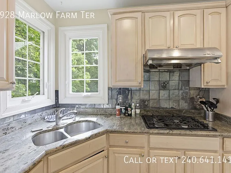 2928 Marlow Farm Ter — Photo 12
