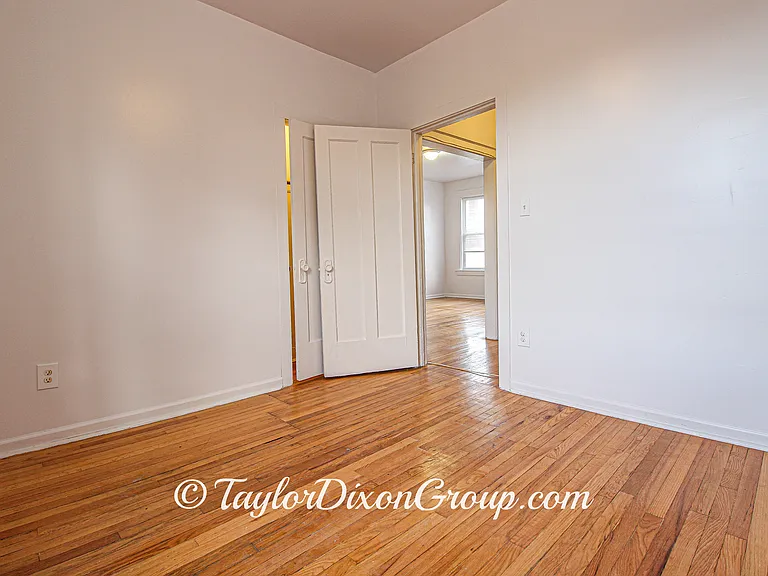 514 E 70th St #3 — Photo 7