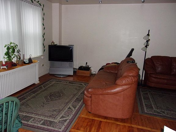 2nd image of 4900 N Marine Dr APT 504