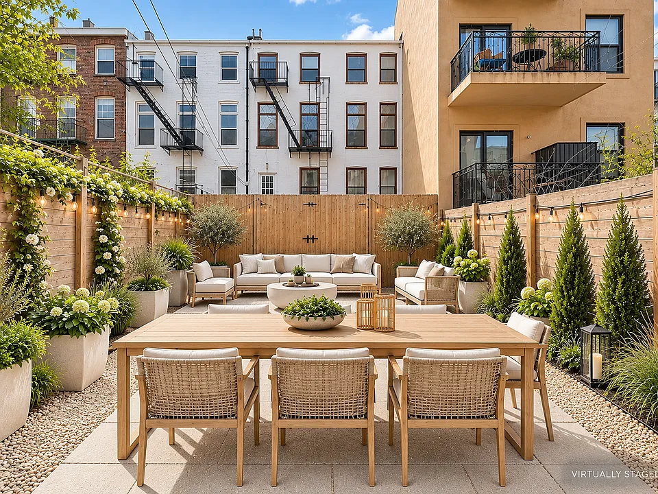 37 Woodhull St #2AA