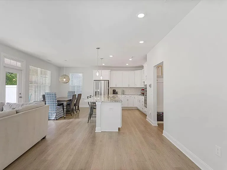 120 Tuttle Trl — Photo 3