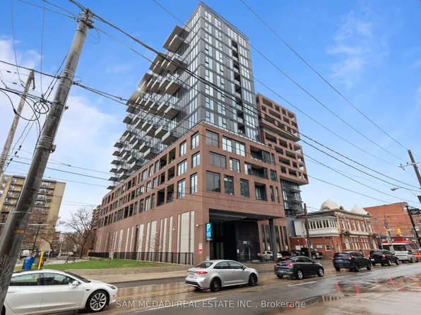 270 Dufferin St #Penthouse 01, Toronto, ON M6K 0H8