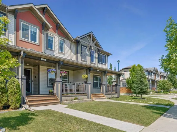 47 E Belgian St, Cochrane, AB T4C 0M2
