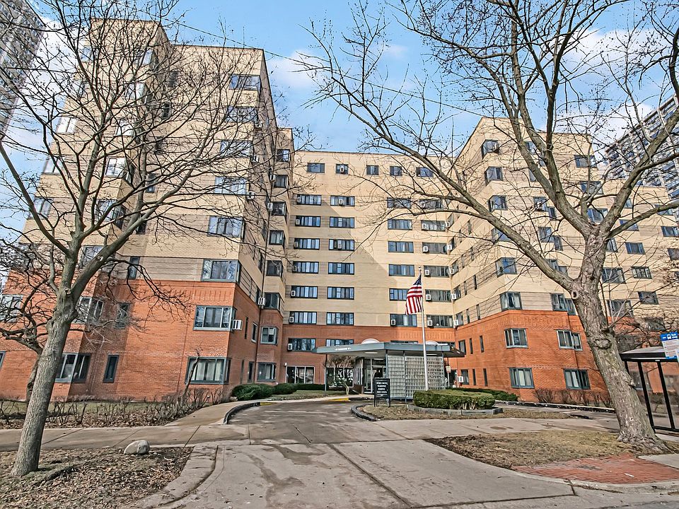 1st image of 5060 N Marine Dr APT C3