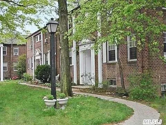 Sold by Century 21 American Homes | media 6