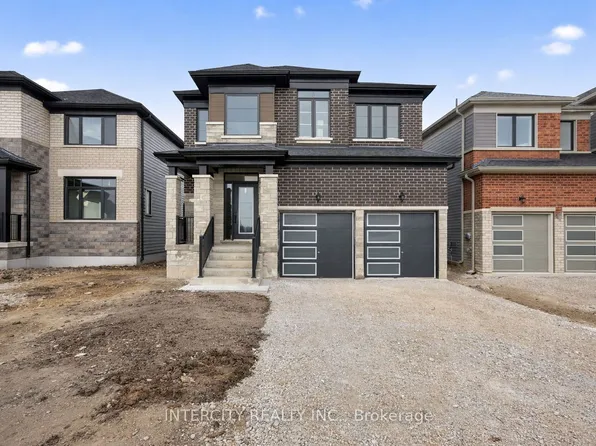 34 Legacy Cir, Wasaga Beach, ON L9Z 0L8