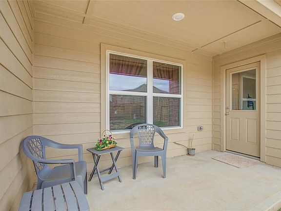 4th image of 7715-7715 Vacek Meadows Loop