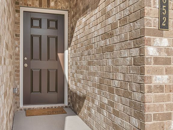 4th image of 2052 Creekland View Blvd