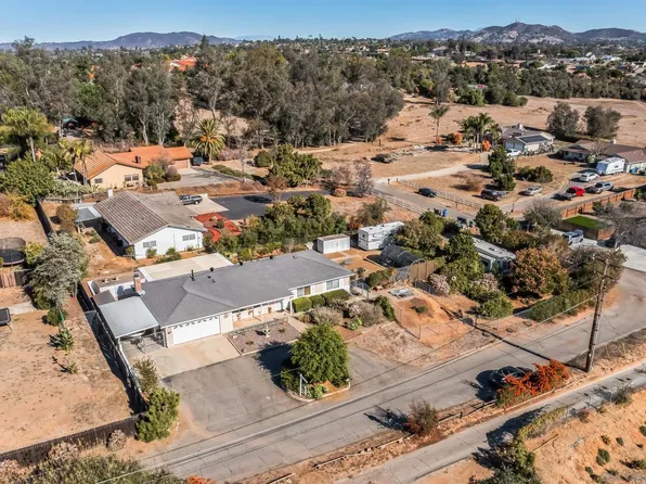 1130 Adobe Norte Ave, Fallbrook, CA 92028