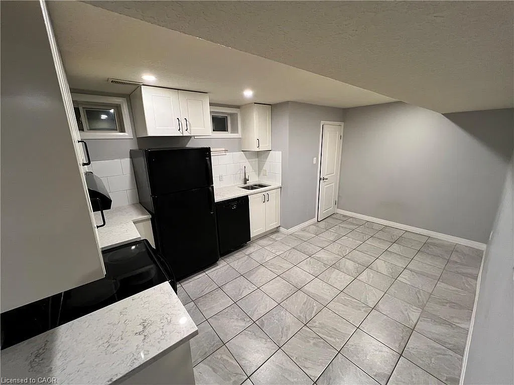 2 bed, 1.0 bath, $1,700 — Photo 3