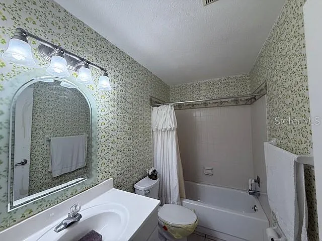 2664 Woodgate Ln #D-2 — Photo 14