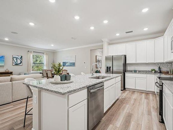 5th image of 13077 MEINERT AVENUE