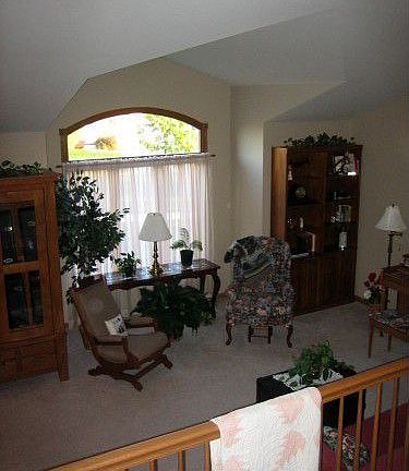 4th image of 19436 Southfield Ln