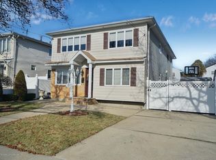 111 Stroud Ave, Staten Island, NY 10312